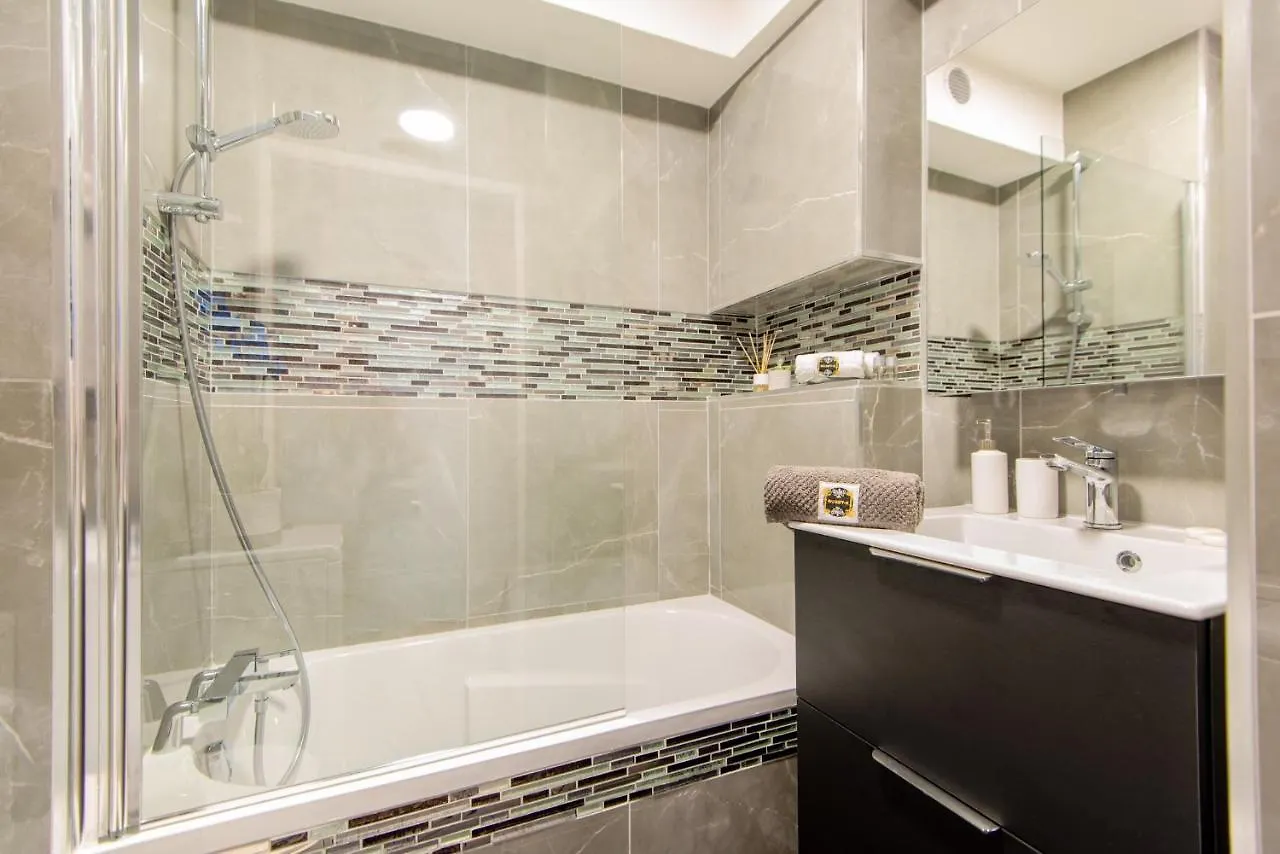 N Apartment Grenoble